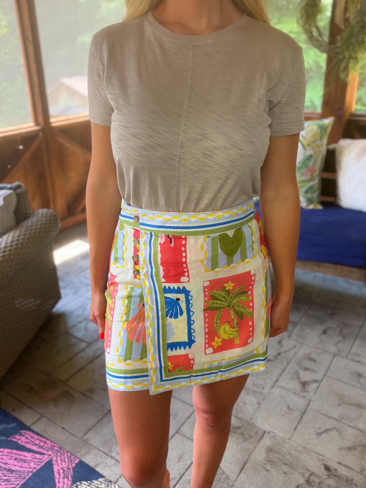 Toucan Pop Fruit Short Skirt