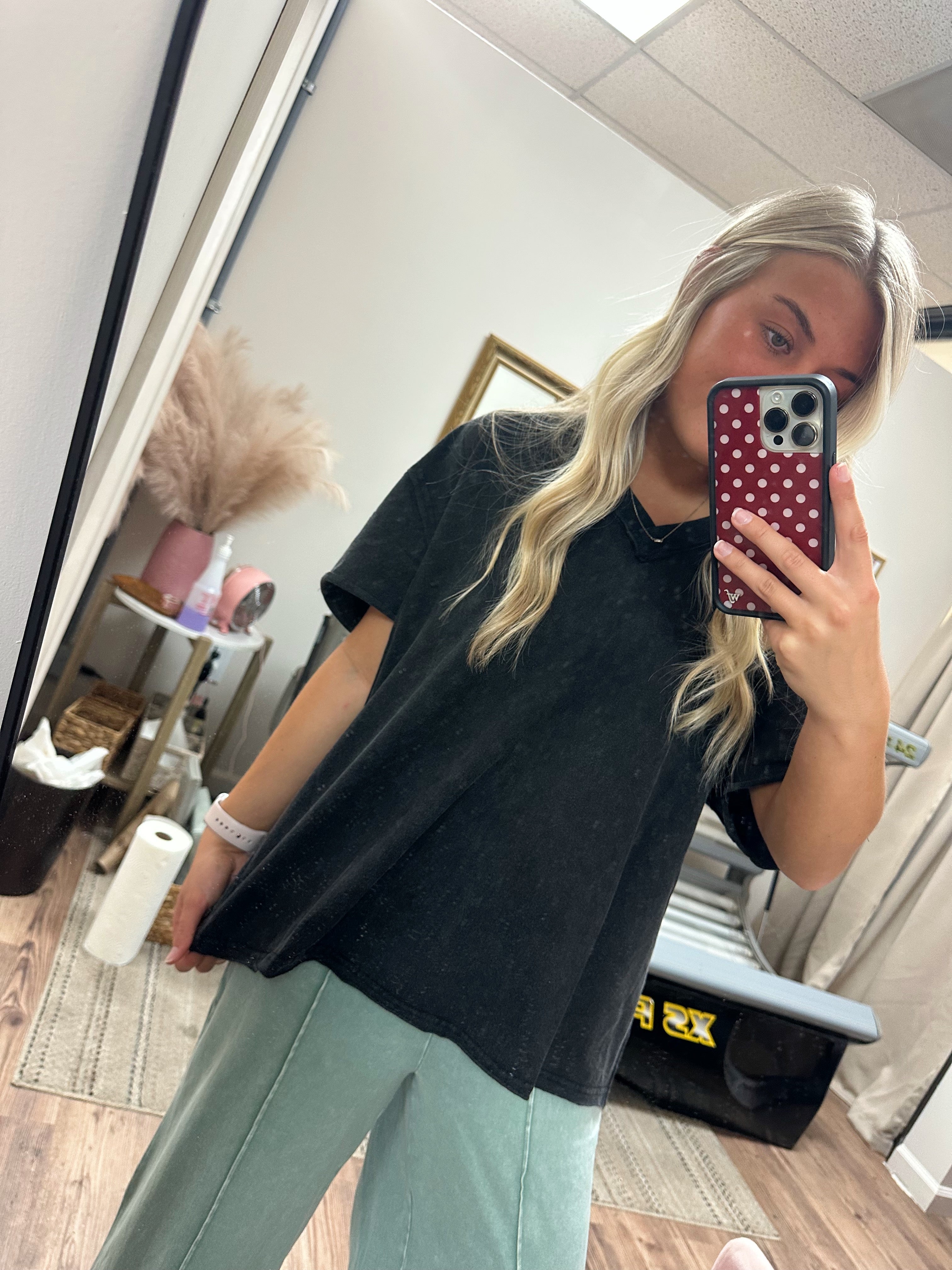 V Neck Top in Black